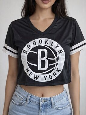NBA Brooklyn New York Black Cropped Jersey Tee size small sporty